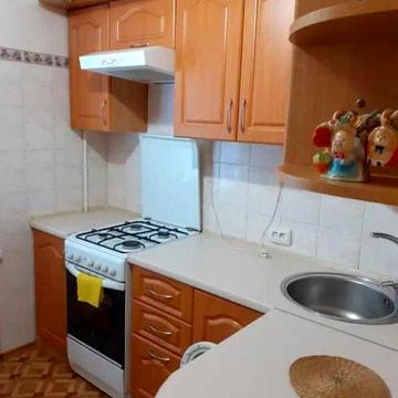 Сдается 1 комн. кв по ул. Пархоменко с мебелью и техникой