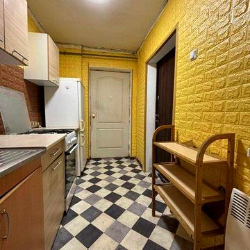 Продам 2к квартиру (38кв.м.)  вул. Шухевича/ АВТОВОКЗАЛ