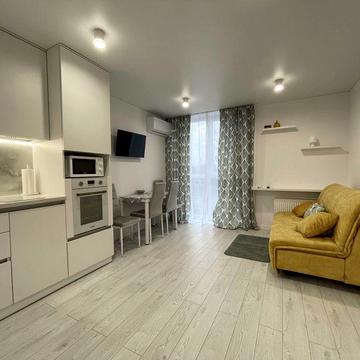 Оренда світлої квартири студії в ЖК Riel City, вул. Рудненська