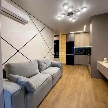 Шикарна півторачка в центрі міста! ЖК Містечко центральне