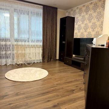 Продам 2-х кімнатну видову квартиру вул Жужоми р-н Митниця ЖК Нова Митниця