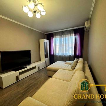 Оренда 4-кімнатної чешки на Співдружності з автономним опаленням