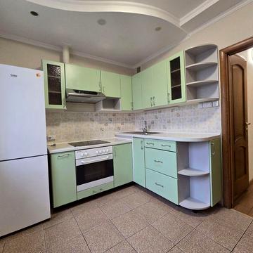 Здається 2х.кім.квартира,вул. Княжий Затон 2-Б