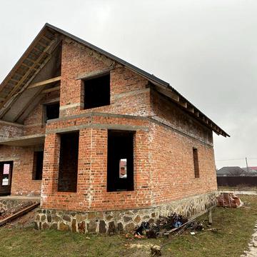 Будикок село сарни  10 сот світло є все є цікаво званіть