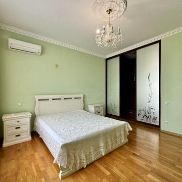 Здам 2-к вул.Руданського 3а