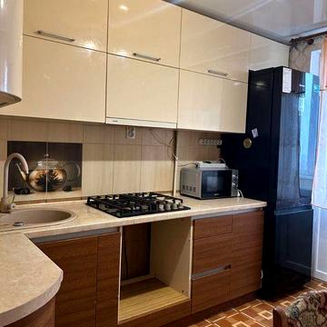 Здам 3 кімнатну квартиру.