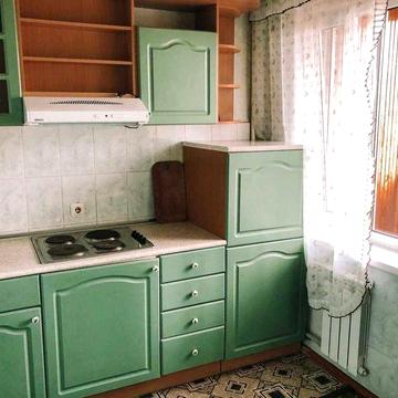 Сдается Метро Академгородок15 мин.ходу. 1-ая квартира. Булаховского 22