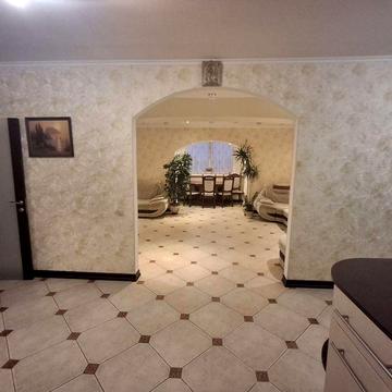 Оренда 2 -х кім квартири 87м.кв. центр