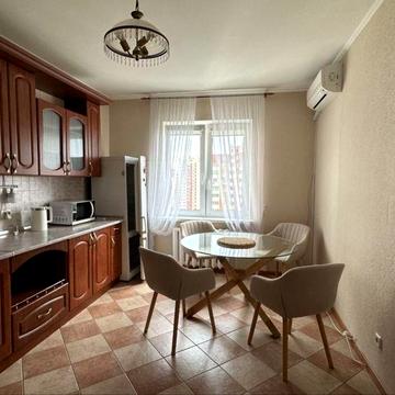 Оренда 2 кім квартири Позняки Урлівська