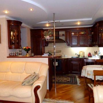 3-кімн., роздільні., 2 санвузла, м.Печерськ, 200000€