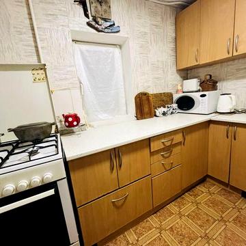 Сдается квартира, центр, жэковский дом