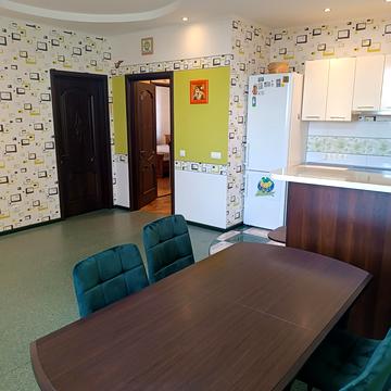 Миколи Руденка бульв. (Кольцова), 14-Ж