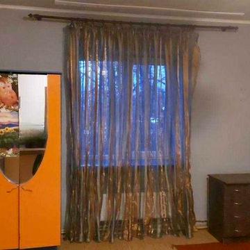 Продаю СВОЮ студию  (метро Масельского )