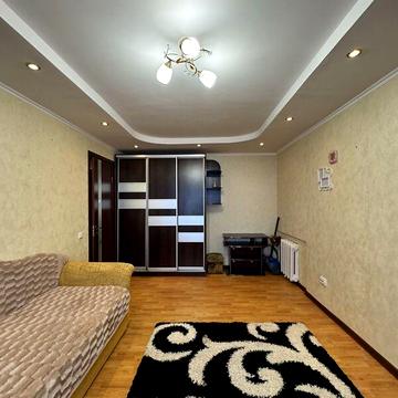 Довгострокова оренда 1к Квартира Юності проспект