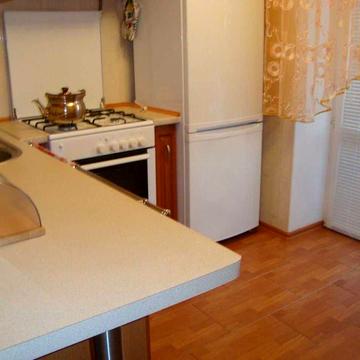 Сдам 2-х комнатную квартиру в районе 10-й школы-10000 грн