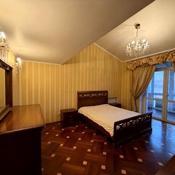 Без комісії‼️ 4 кімнати Печерськ Цегляний будинок Панаса Мирного 14