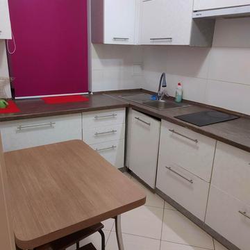 Пер Онилова, 12 