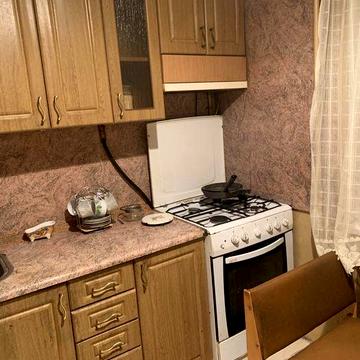 Здається 2к квартира м.Шулявська