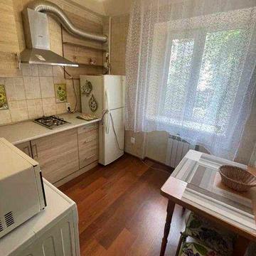 Терміново здам 2 кімнатну квартиру