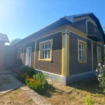 Продам 2 будинки