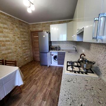 Довгострокова оренда 1к Квартира Перемоги вулиця