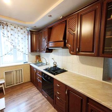 Оренда 2-кімнатна в Центрі з АВТОНОМНИМ, меблі і техніка