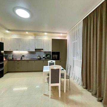 2-комнатаня квартира с ремонтом на Таирово