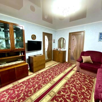 Баштанська вул., 1