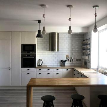 Оренда дворівневої квартири Акварелі 1