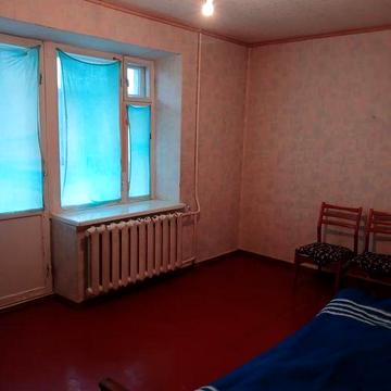 Сдам 3-х кімнатну квартиру по Левка Лукьяненка