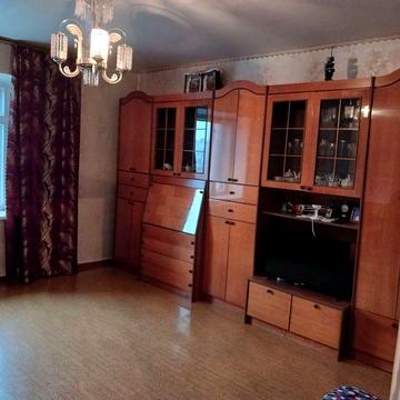 Сдам 3-х кімнатну квартиру по Левка Лукьяненка