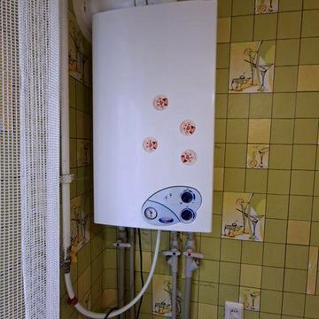 Продам 2 кімнатну квартиру біля ресторану Ча- ча