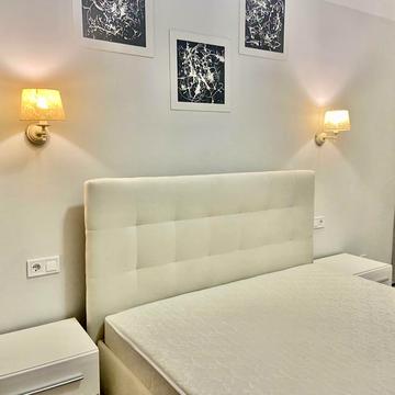 Регенераторна вул., 4