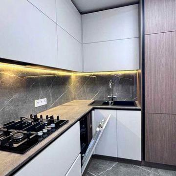 Продаж 3к квартири /закритий ЖК/дизайнерський ремонт/меблі та техніка