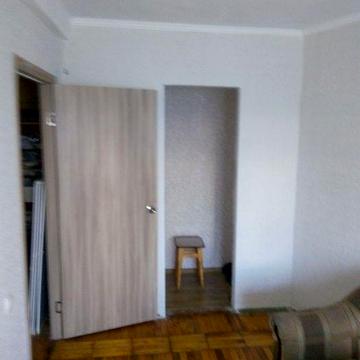 Продам четырех комнатную квартиру 1этаж ОСББ в жилом состоянии