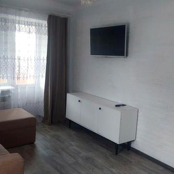 Продам квартиру в центре города жк