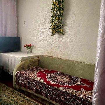 Довгострокова оренда кімнати/бульвар Висоцького 6Б/Троєщина