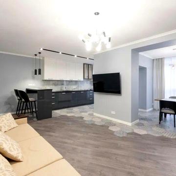 Продаж 3 кімнатна квартира в ЖК Лісова Казка Биківня метро Лісова