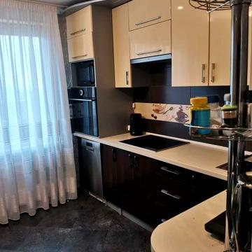 Продам 2х кімнатна квартиру вул. Макаренка 1а