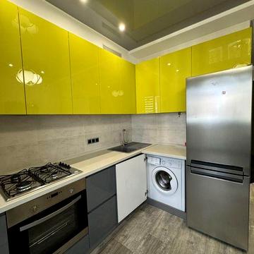 Сдам Квартиру с Хорошим Ремонтом,парк Горького