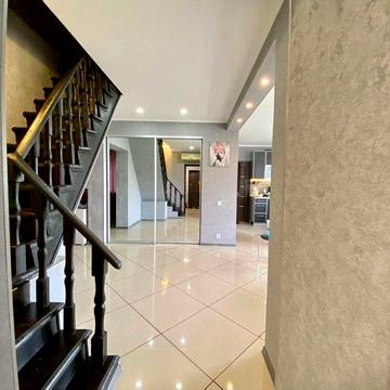 продам дом 143 кв. м 12 соток участок