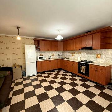 Будинок в оренду