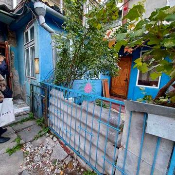 Сдам 2х комнатную  квартиру на ул.Средняя/Мясоедовская!