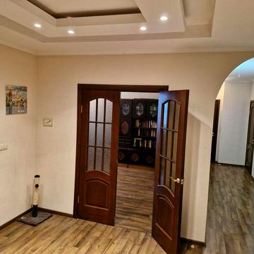 3х кімнатна квартира + парко місце. Оренда. Сімї  Стешенків 7