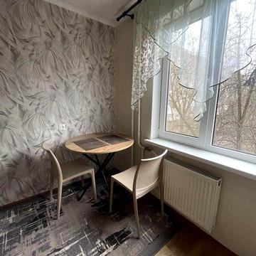 Оренда 1 кмн кватири вул Олени Теліги