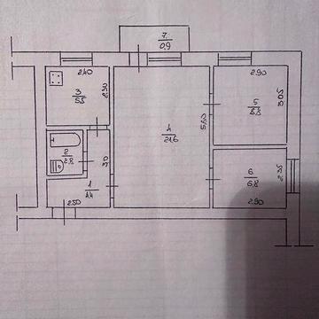 Продаж трикімнатної квартири по вулиці Фабричній