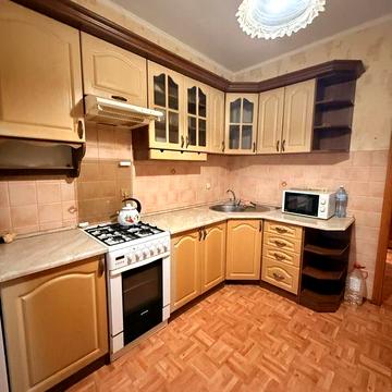 Сдам до лета недорого 1 комнатную квартиру в Аббо