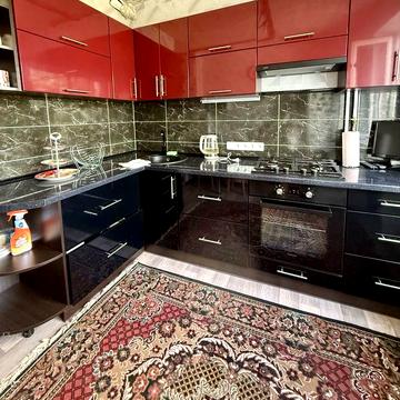 Продажа 2 ком. 1 мкрн. Левый берег