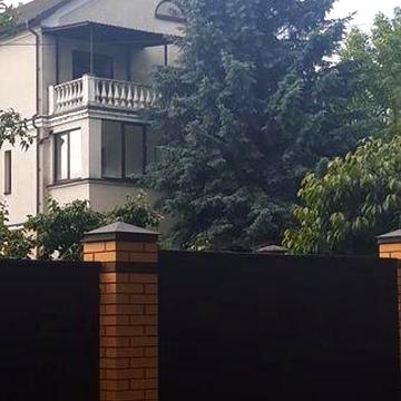 Продаж будинку біля лісу під  пансіонат, садочок, ресторан, готель,