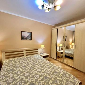 Оренда! 2-х кімнатна квартира Сахарова